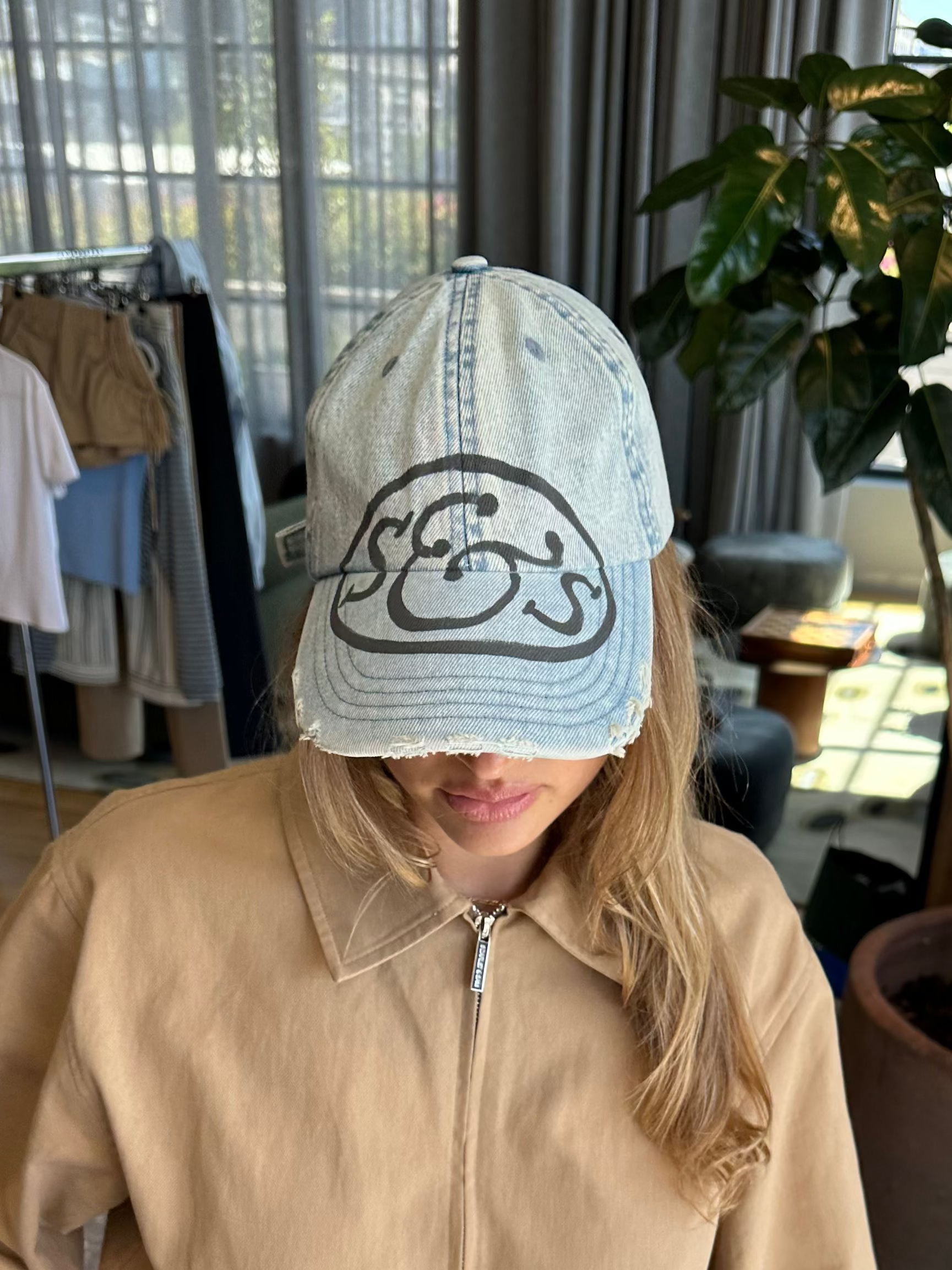 Logo Cap