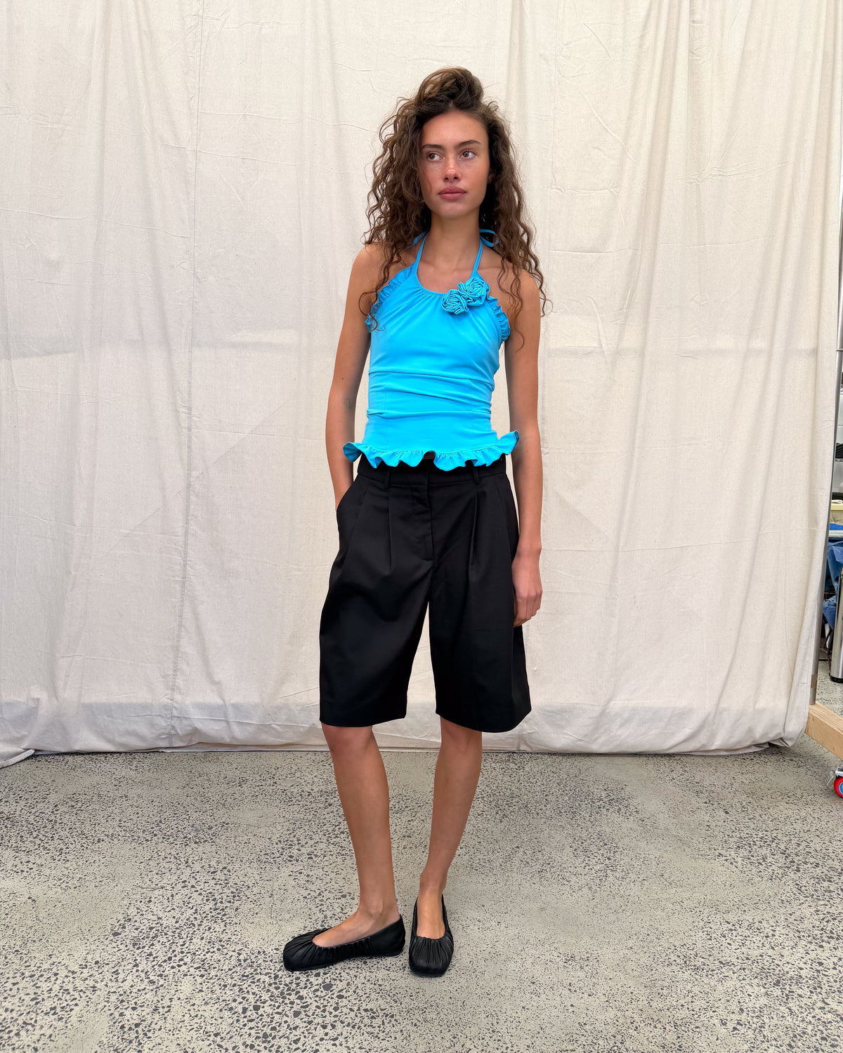 model:XS/6AU H:179CM 