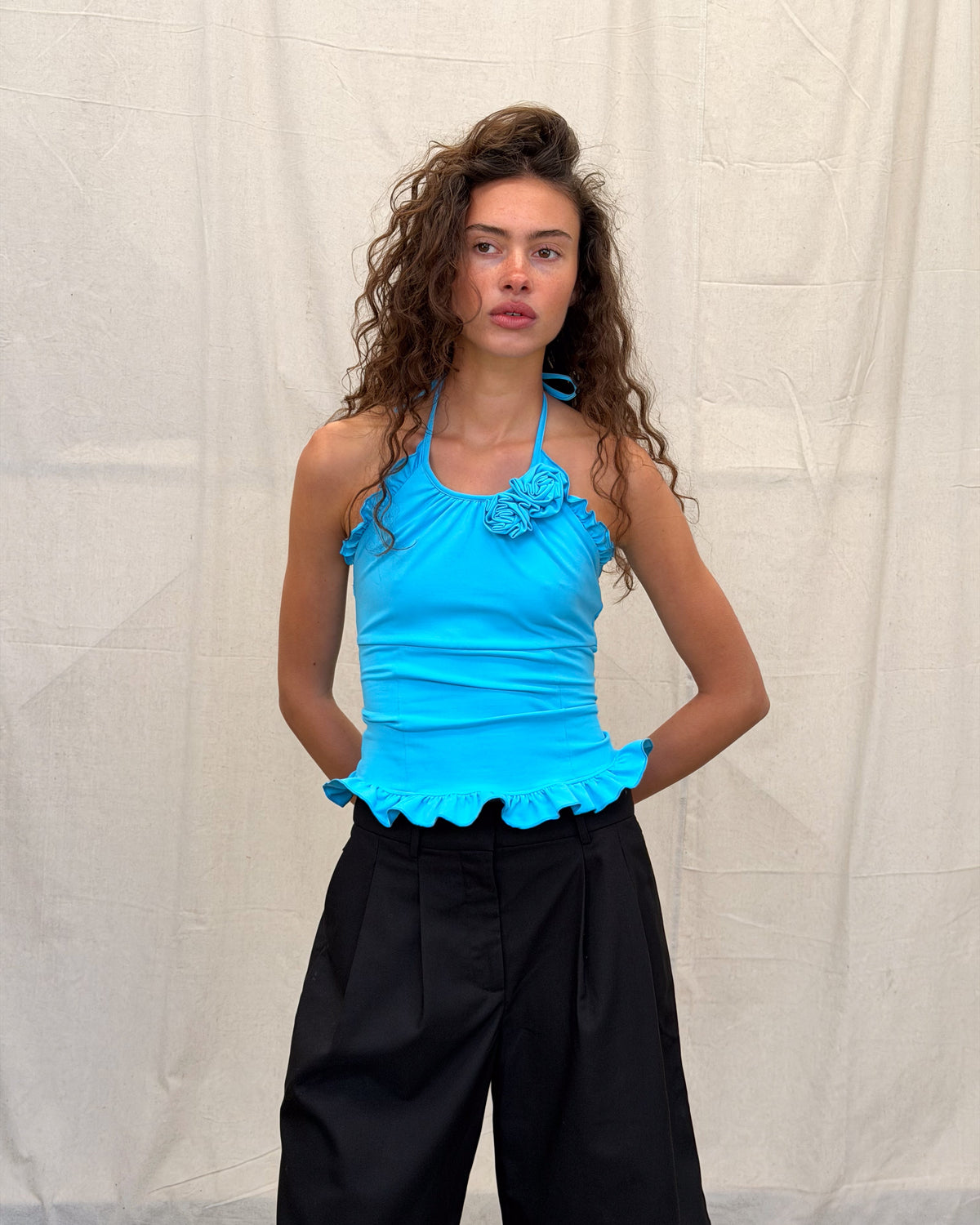 model:XS/6AU H:179CM 