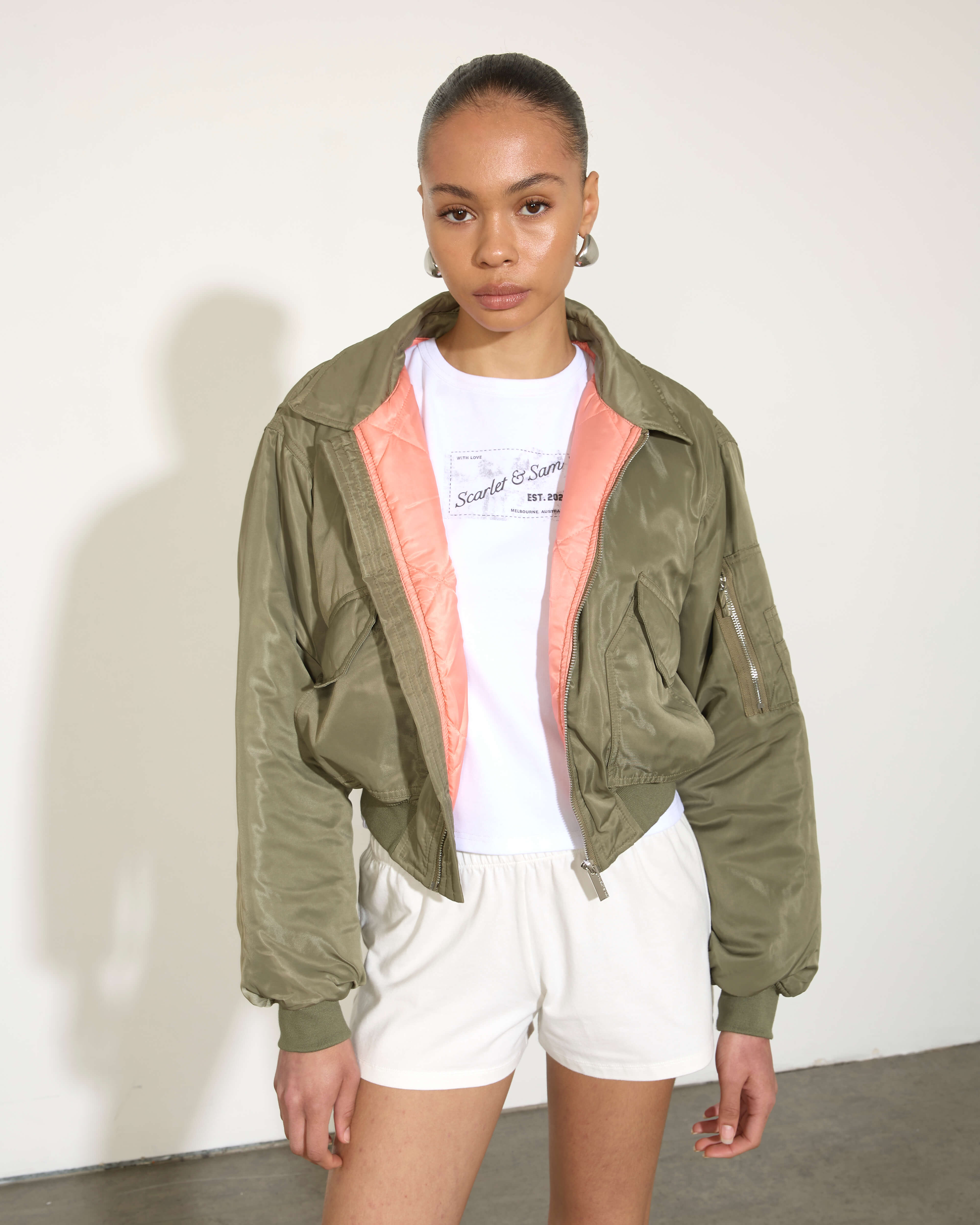 セシリーバンセン SHORT BOMBER JACKET カーキ 6 S M セシリーバンセン SHORT BOMBER JACKET カーキ 6 S M