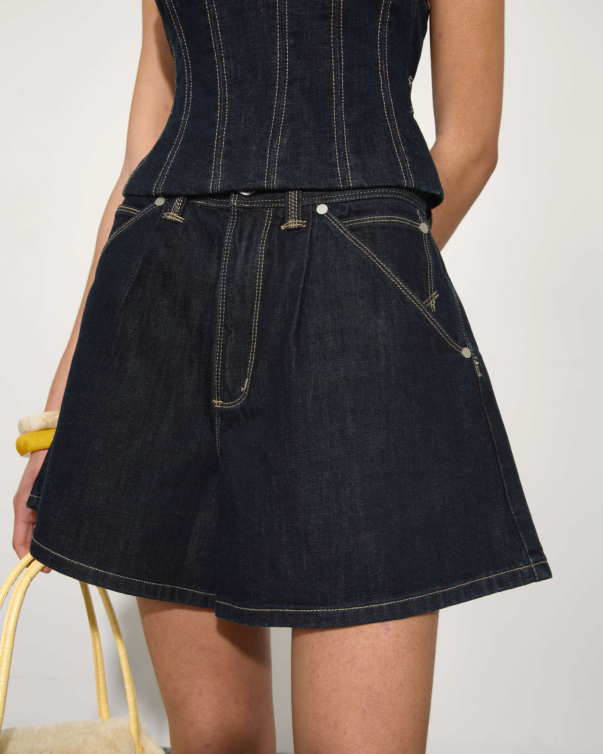 Signature Belted Midi Shorts